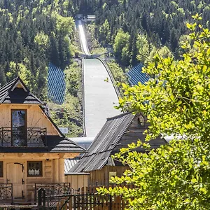 Udanypobyt Skocznia Domek alpejski